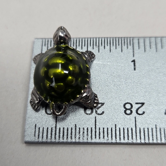 Ganz Miniature Lucky Little Turtle Pendant Silvertone-Green Put On Chain Charm - Picture 8 of 11